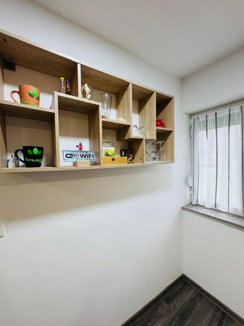 Apartments Paradise Licko Petrovo Selo Dış mekan fotoğraf